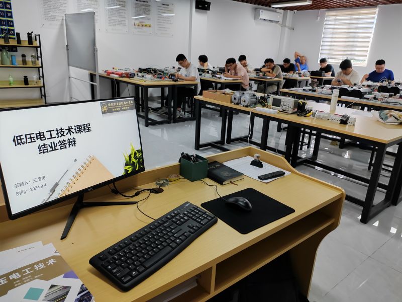 学员答辩现场